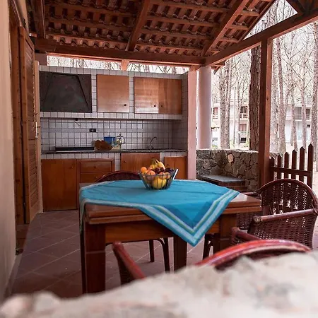 Villaggio Camping Pineta Mare Kamp alanı *